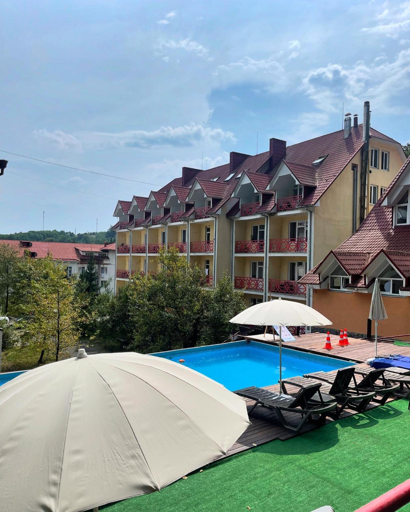 Recreation Complex Sunny Resort Polyana  Exterior photo
